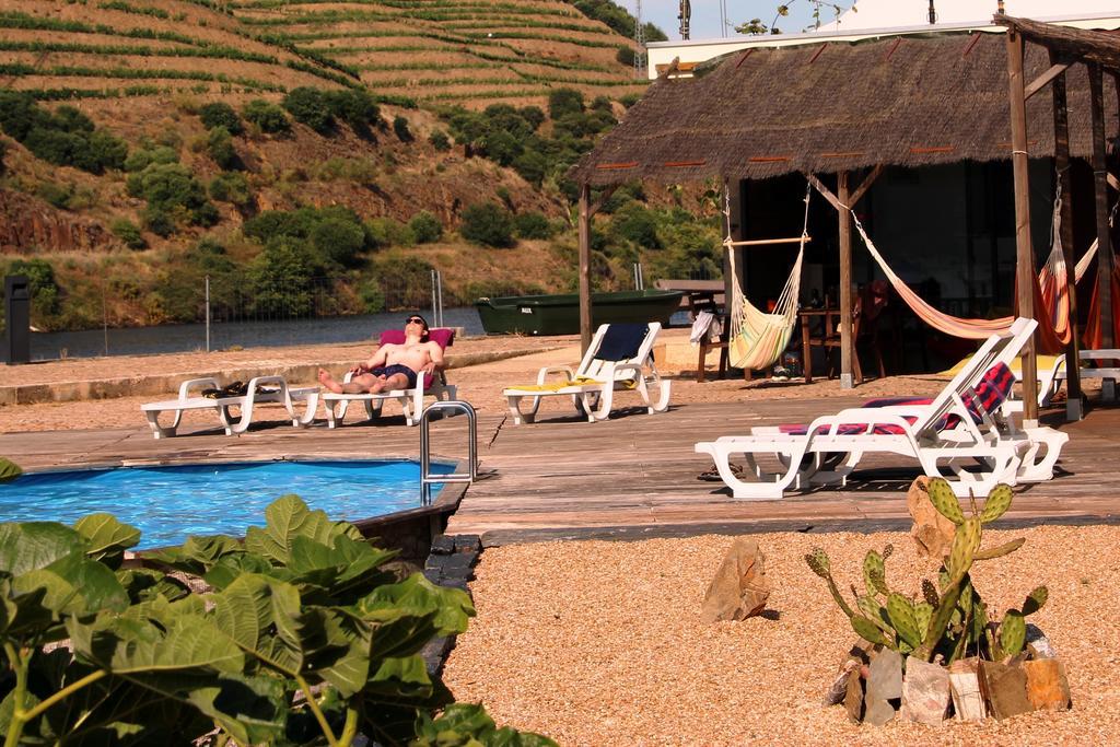 Douro Yacht Charter & Bungalows São João da Pesqueira Esterno foto