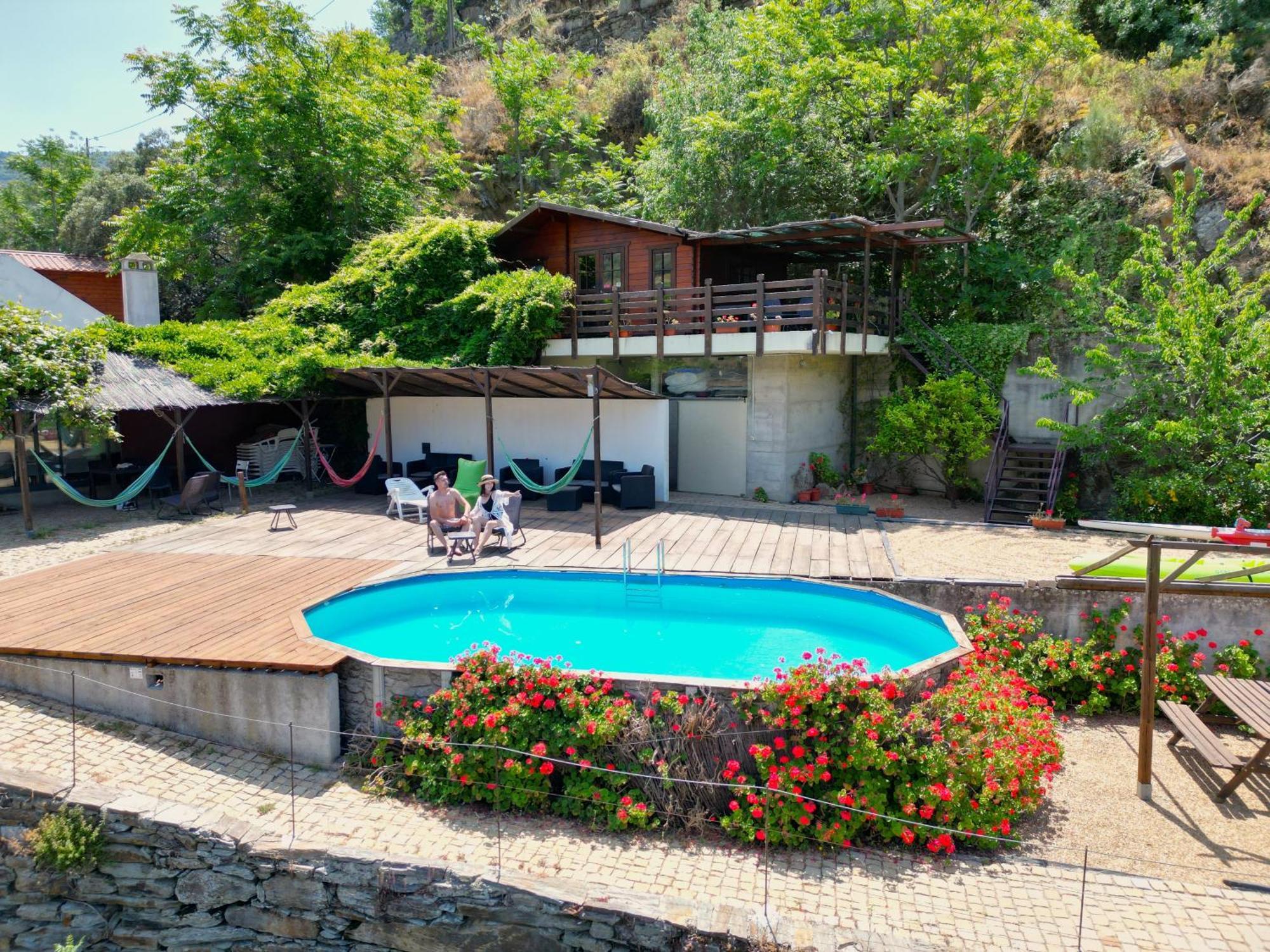 Douro Yacht Charter & Bungalows São João da Pesqueira Esterno foto