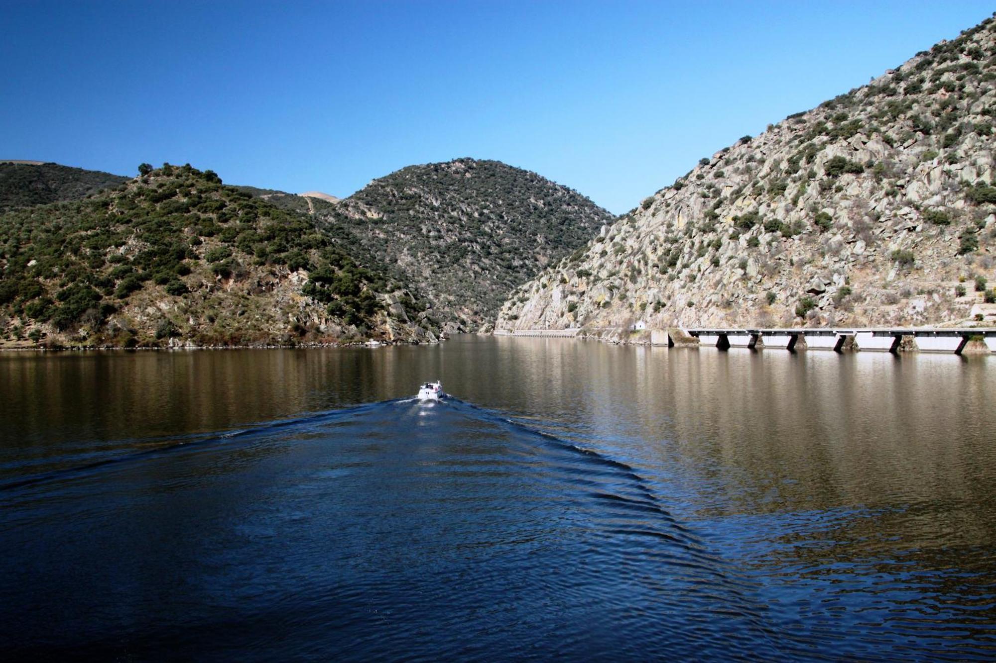 Douro Yacht Charter & Bungalows São João da Pesqueira Camera foto