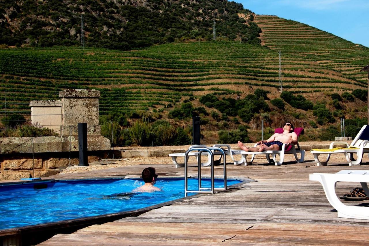 Douro Yacht Charter & Bungalows São João da Pesqueira Esterno foto