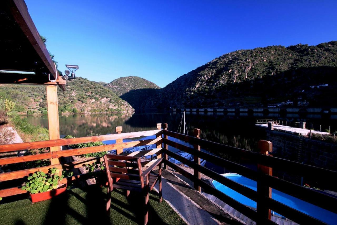 Douro Yacht Charter & Bungalows São João da Pesqueira Esterno foto