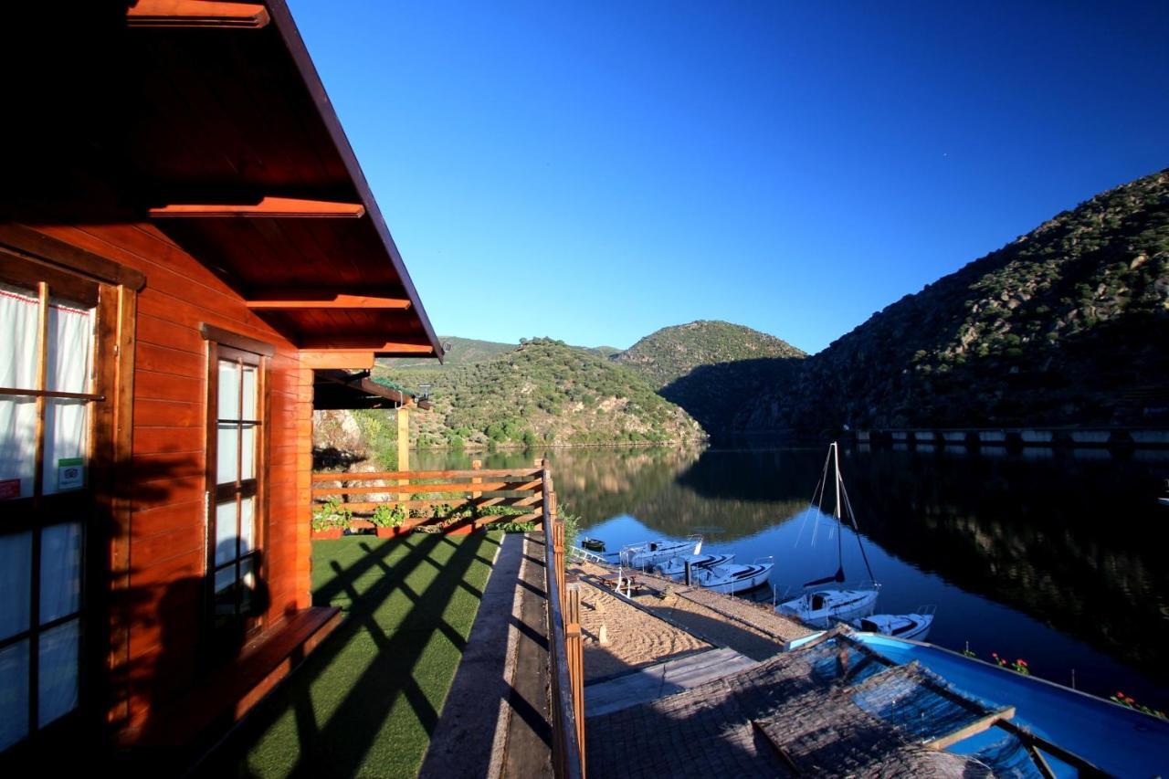 Douro Yacht Charter & Bungalows São João da Pesqueira Esterno foto